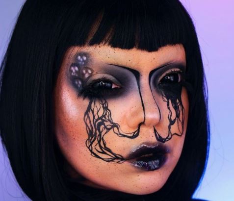 Have Your Freakiest Halloween Or Fancy Dress With Black Contact Lenses